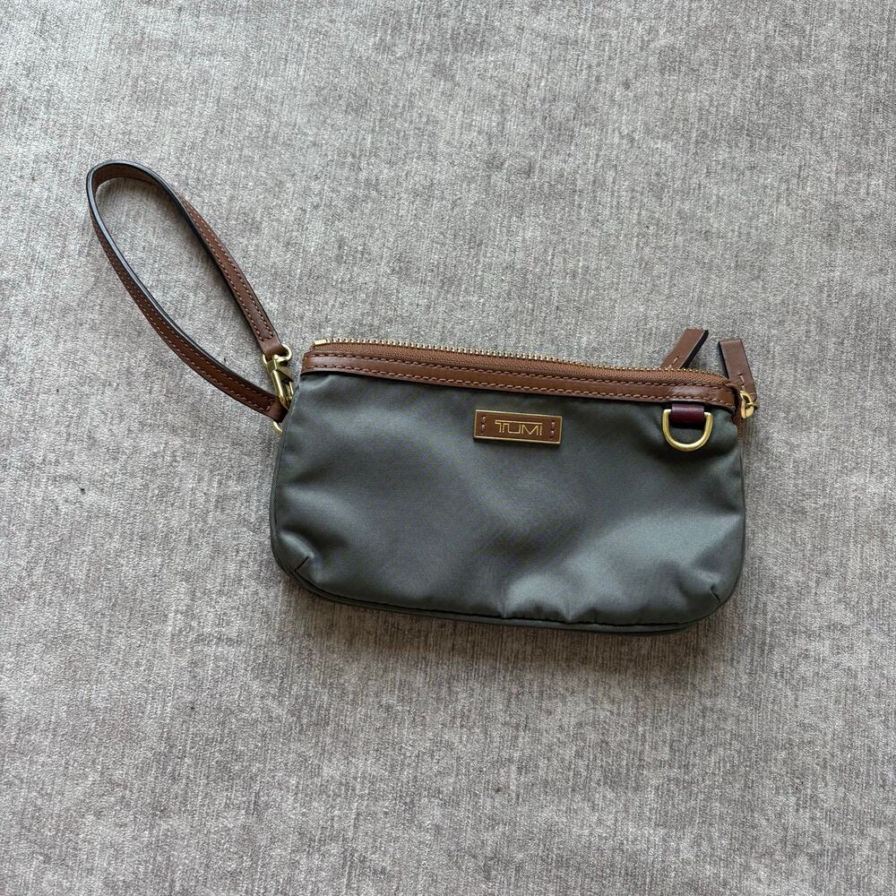 Tumi Wristlet